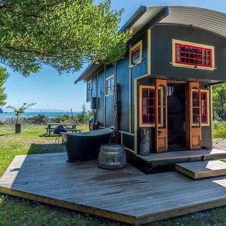 Golden Bay Hideaway Villa Takaka Exterior photo